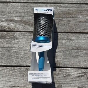 Nano Titanium Smooth & Shine Scalp Round Brush NWT 2.5" EXTRA-LONG THERMAL BRUSH